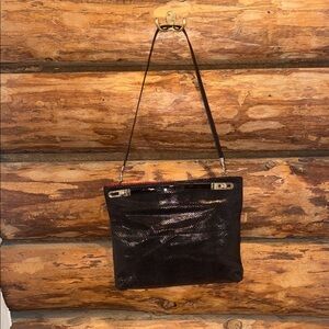 🖤Elegant Black, Red, and Silver Leather Due Fratelli Women's Bag